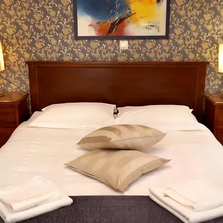 Carrara Bed and Breakfast