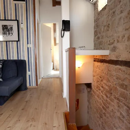 Carrara krevet i doručak 3*