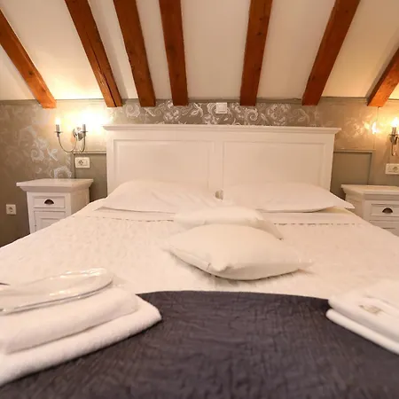 Bed and Breakfast Carrara 3*