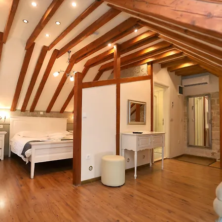 krevet i doručak Carrara