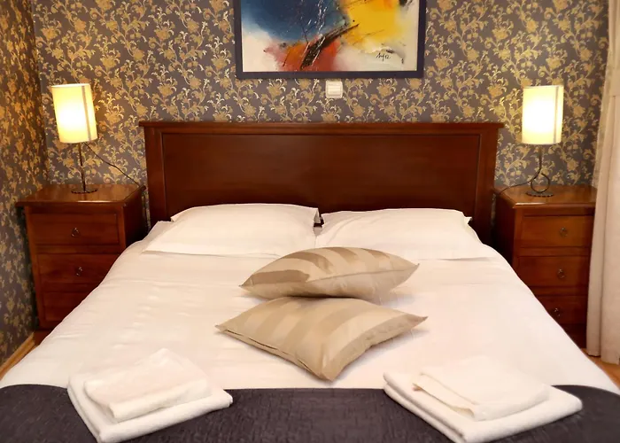 Carrara Bed & Breakfast