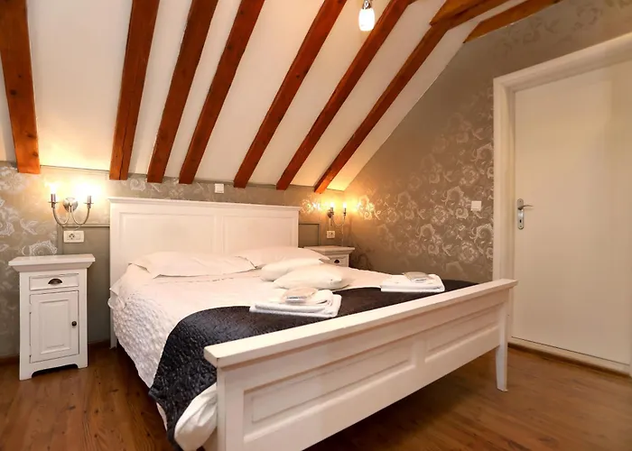 Carrara Bed & Breakfast