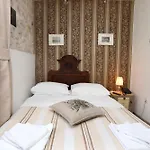 Carrara Bed & Breakfast Trogir