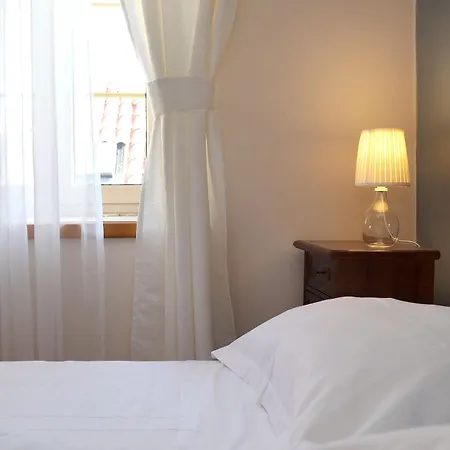 Carrara Отель типа 