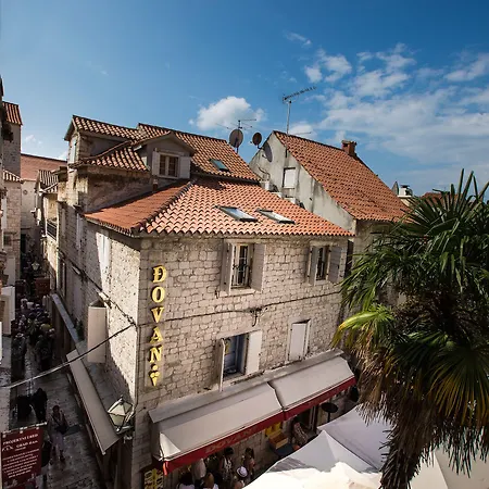 Carrara Nocleg ze śniadaniem Trogir