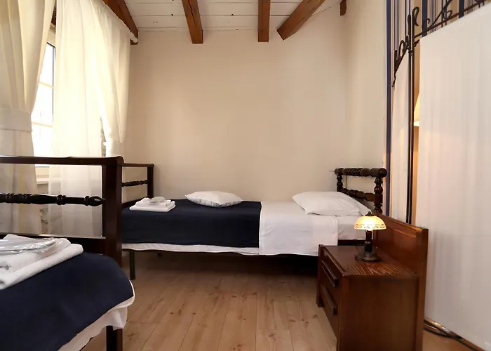 Carrara فندق مبيت وإفطار 3*