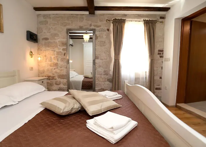 Carrara Nocleg ze śniadaniem Trogir