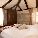 Carrara Готель типу 