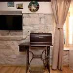 Carrara Готель типу 